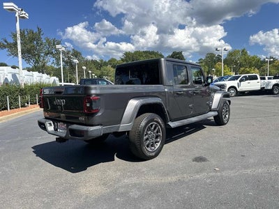 2022 Jeep Gladiator Overland