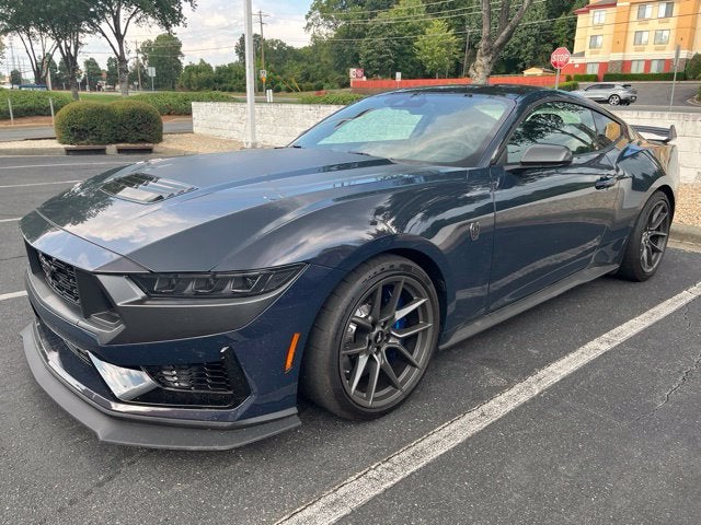 2025 Ford Mustang Dark Horse