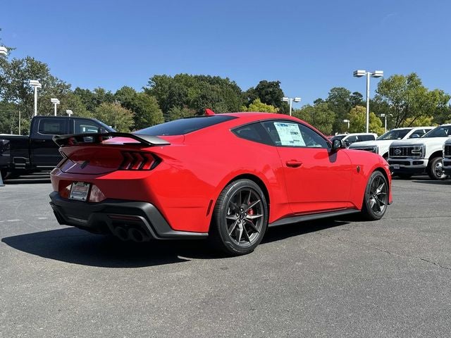 2026 Ford Mustang Dark Horse