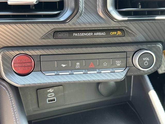 2026 Ford Mustang Dark Horse