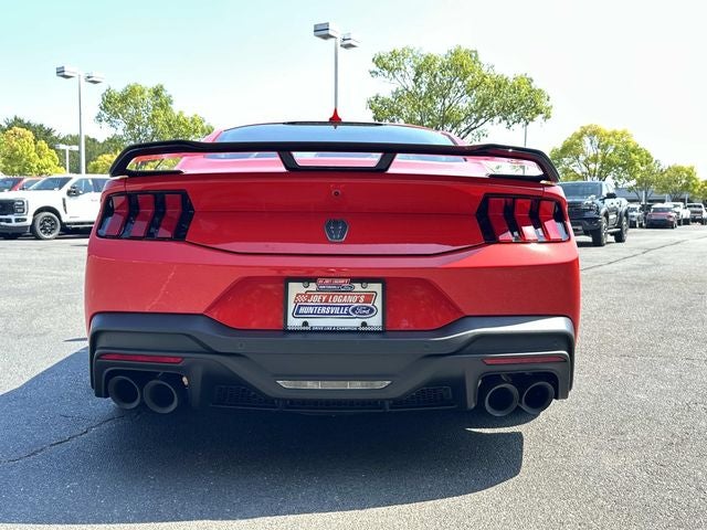 2026 Ford Mustang Dark Horse