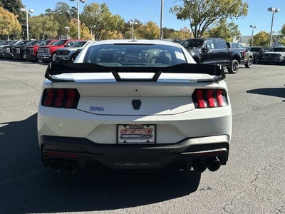 2026 Ford Mustang Dark Horse