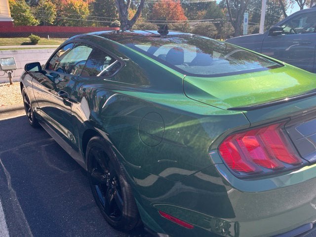 2022 Ford Mustang EcoBoost