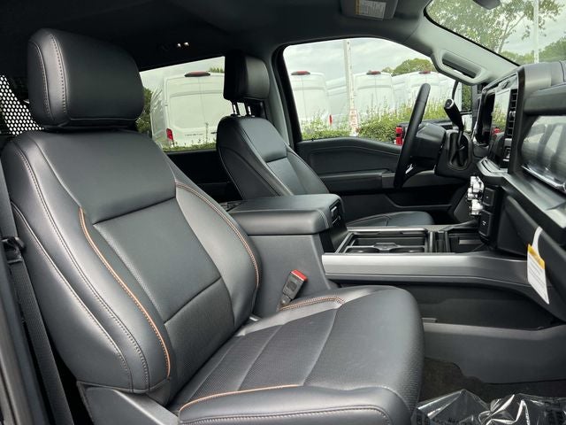 2026 Ford F-450SD Lariat DRW