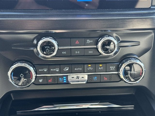 2026 Ford F-450SD Lariat DRW