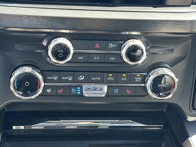 2026 Ford F-450SD Lariat DRW