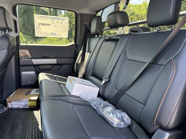 2026 Ford F-450SD Lariat DRW