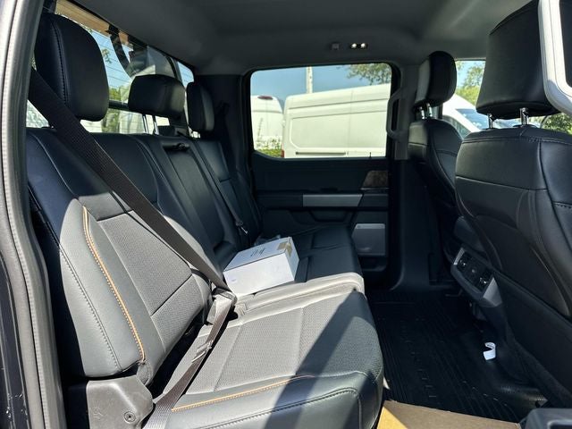 2026 Ford F-450SD Lariat DRW