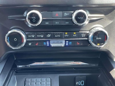 2026 Ford F-550SD Lariat DRW