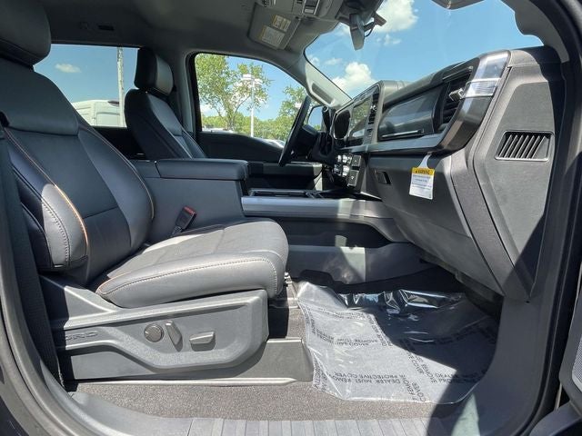 2026 Ford F-550SD Lariat DRW
