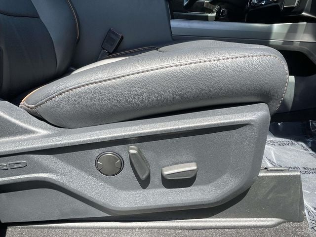 2026 Ford F-550SD Lariat DRW