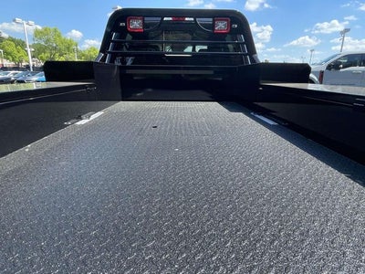 2026 Ford F-550SD Lariat DRW