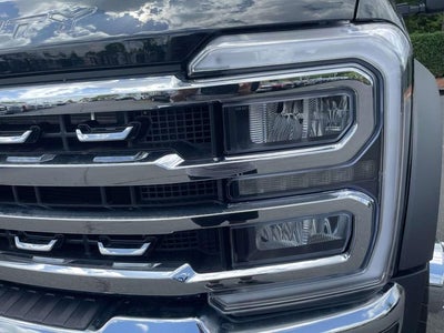 2026 Ford F-550SD Lariat DRW