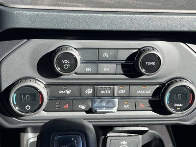2026 Ford Bronco Big Bend FORD CUSTOM GARGE