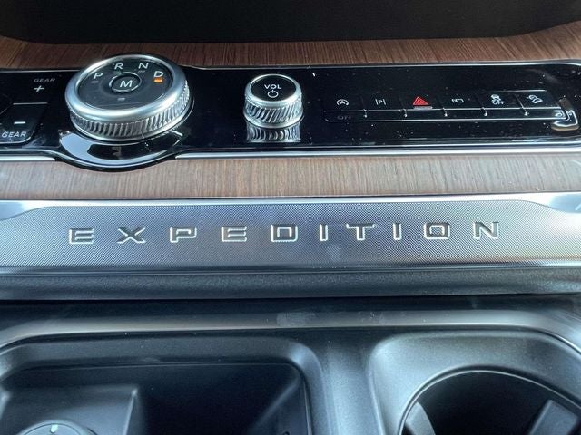 2027 Ford Expedition Max King Ranch