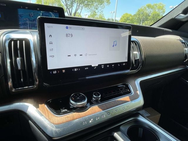 2027 Ford Expedition Max King Ranch
