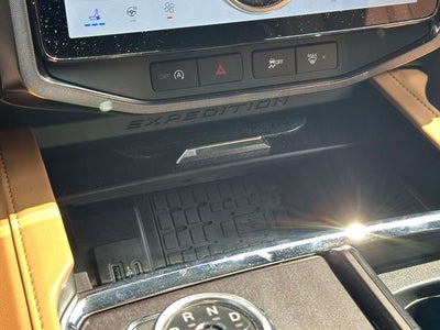 2024 Ford Expedition Platinum