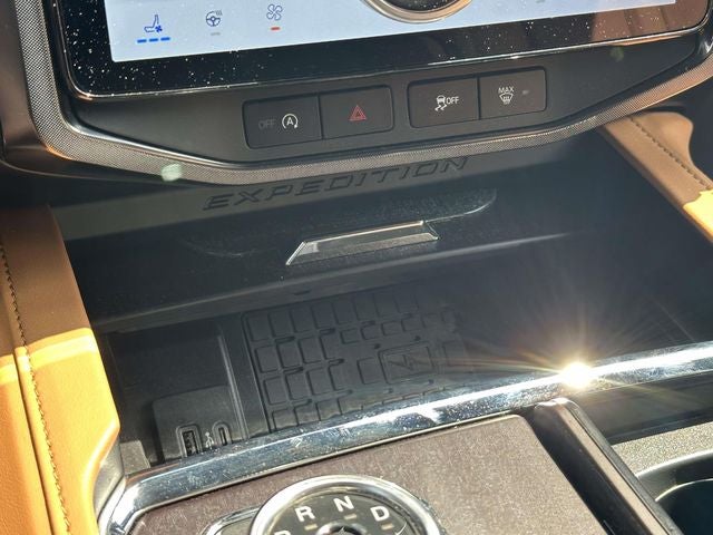 2024 Ford Expedition Platinum