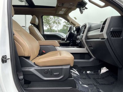 2022 Ford F-250SD Lariat