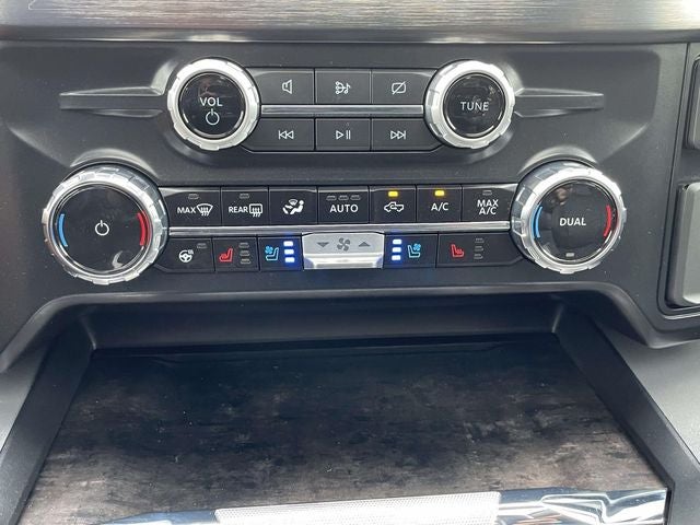 2024 Ford F-250SD Lariat BLACK WIDOW by FOX FACTORY