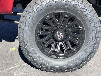 2026 Ford F-250SD Lariat BLACK WIDOW by FOX FACTORY