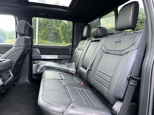 2026 Ford F-250 Super Duty Platinum - Photo 44