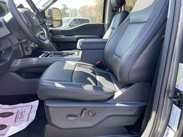 2026 Ford F-250SD Lariat BLACK WIDOW by FOX FACTORY