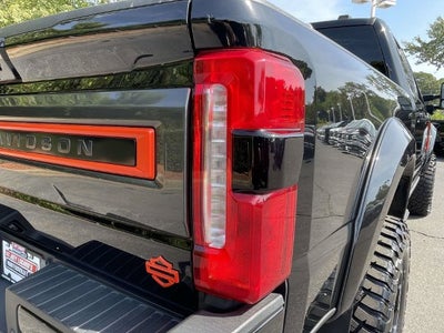 2024 Ford F-250SD Lariat HARLEY DAVIDSON by FOX FACTORY