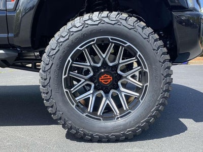 2024 Ford F-250SD Lariat HARLEY DAVIDSON by FOX FACTORY