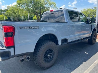 2025 Ford F-350SD Lariat