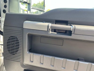 2016 Ford F-350SD Lariat