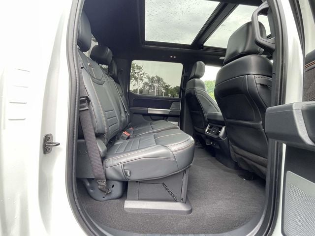 2024 Ford F-350SD Platinum