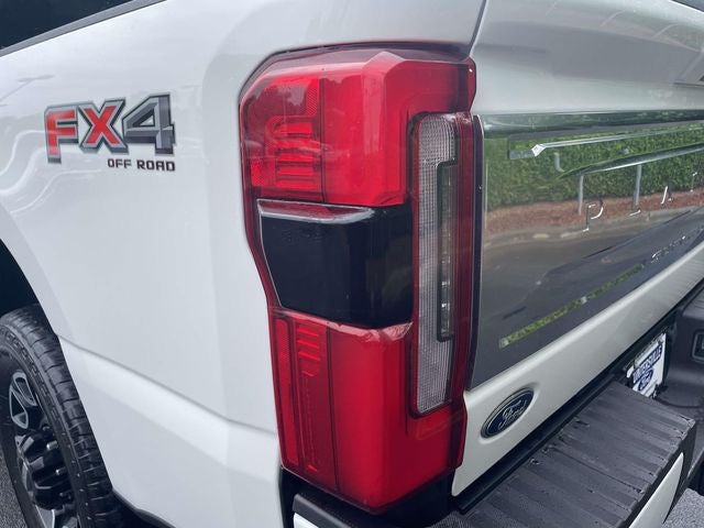 2024 Ford F-350SD Platinum