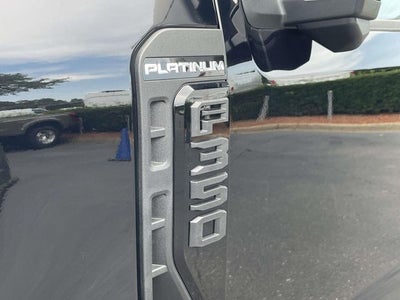 2026 Ford F-350SD Platinum DRW