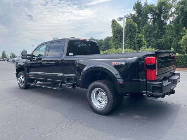 2026 Ford F-350SD Platinum DRW