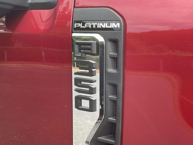 2026 Ford F-350SD Platinum DRW