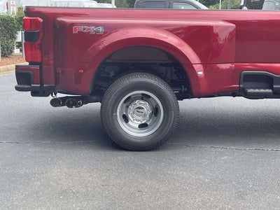 2026 Ford F-350SD Platinum DRW