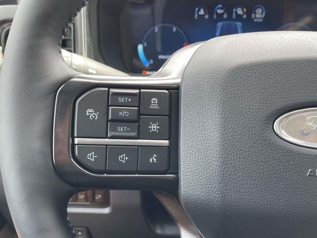 2026 Ford F-350SD Platinum DRW