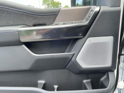 2026 Ford F-350SD Platinum DRW