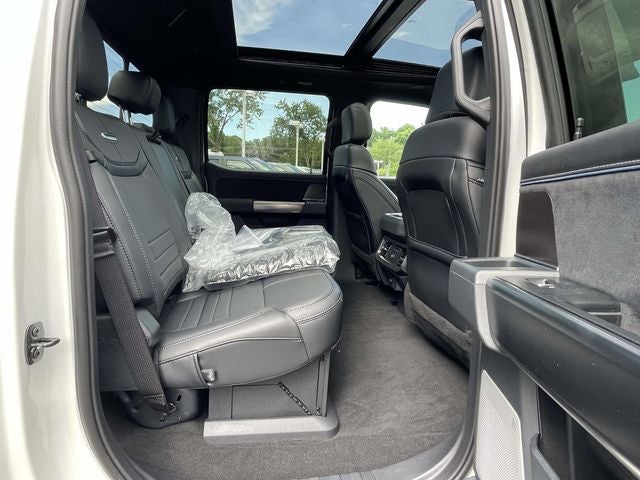 2026 Ford F-350SD Platinum DRW