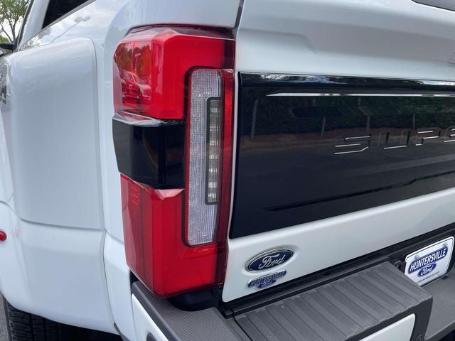 2026 Ford F-350SD Platinum DRW