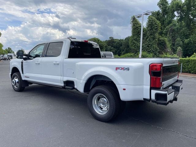 2026 Ford F-350SD Platinum DRW