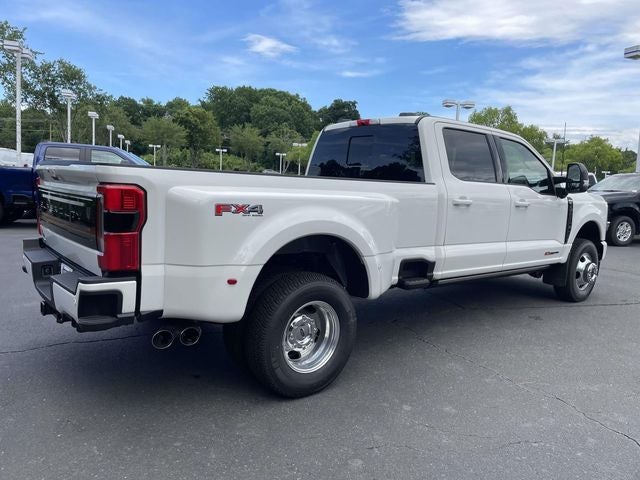 2026 Ford F-350SD Platinum DRW
