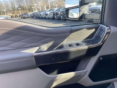 2026 Ford F-350SD Platinum DRW