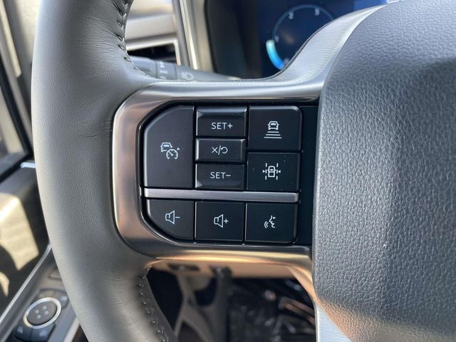 2026 Ford F-350SD Platinum DRW
