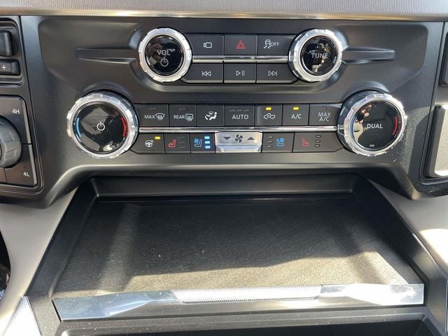 2026 Ford F-350SD Platinum DRW