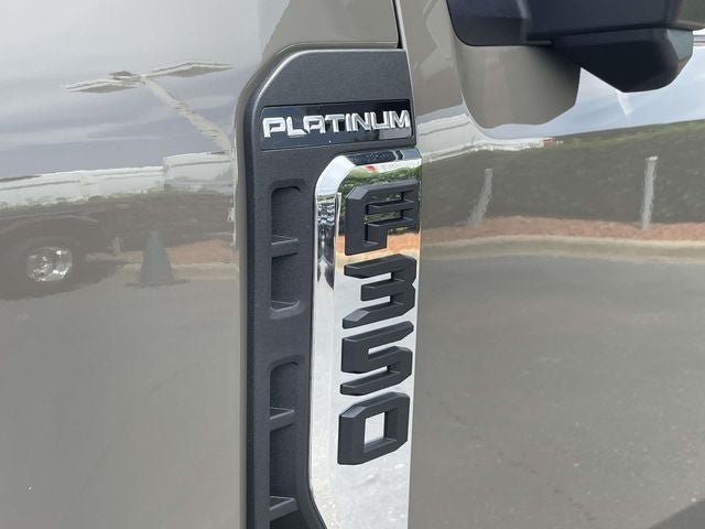 2026 Ford F-350SD Platinum DRW