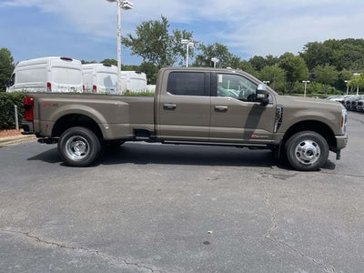 2026 Ford F-350SD Platinum DRW
