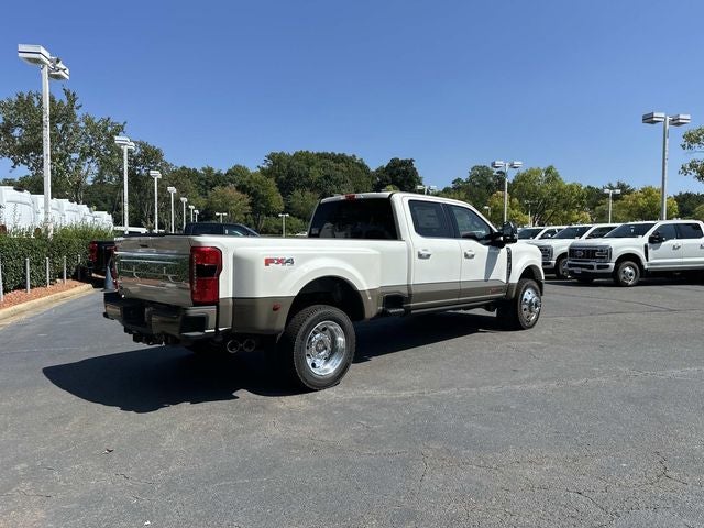 2026 Ford F-450SD King Ranch DRW
