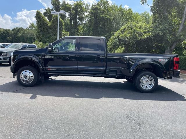 2026 Ford F-450SD Platinum DRW